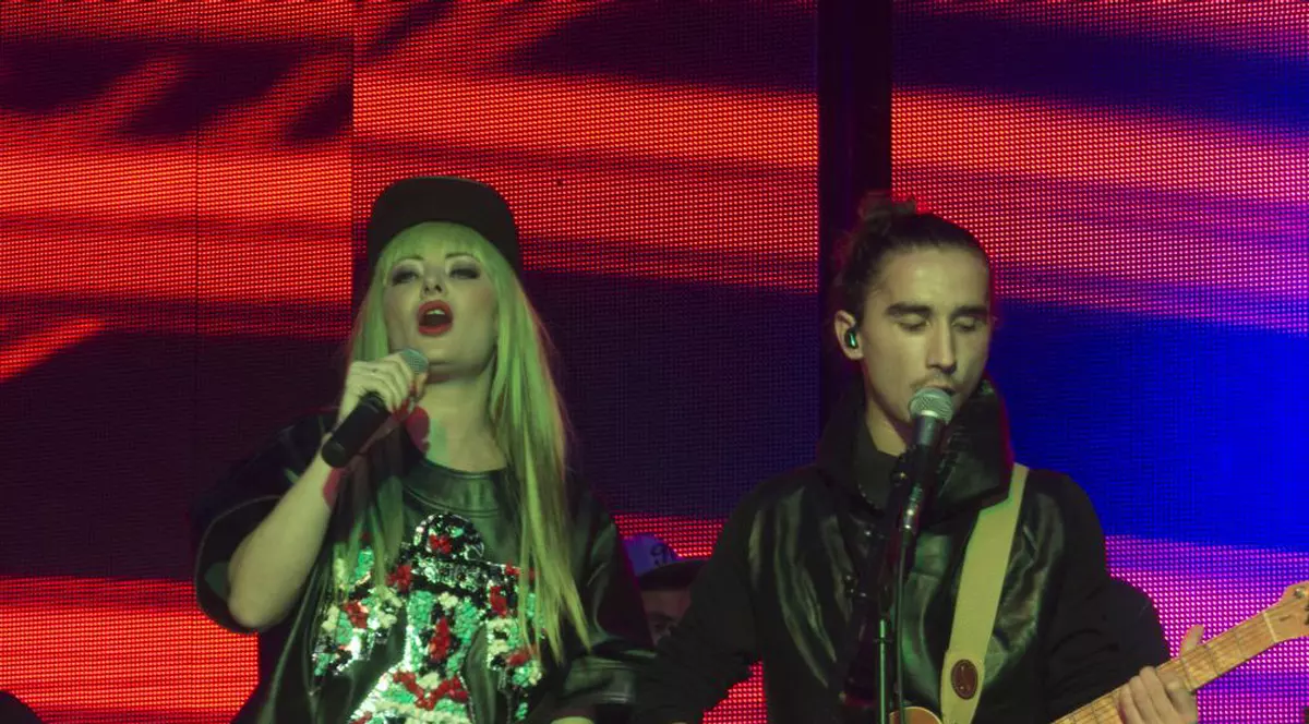 Delia, atacată că a cântat ”The day we give in is the day we die”. Artista ripostează: ”Răspund din furie” 