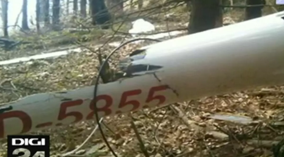 Locul în care s-a prăbușit planorul lui Mircea Crăciun, survolat în vară de elicoptere. DE CE nu l-au văzut