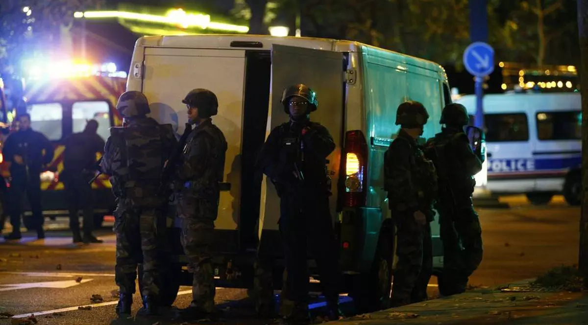 Un an de la atentatele de la Paris | 20 de victime sunt în continuare spitalizate