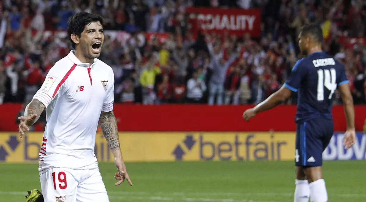 Surpriză în Primera: Real Madrid, învinsă la Sevilla, Barcelona e singură în frunte