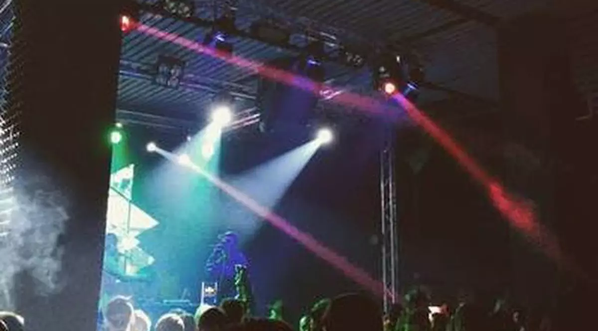 Mărturisirile unui student de 20 de ani, despre clubul Colectiv: "Au fost şi peste 1.000 de persoane. Nu mă puteam mişca din loc"