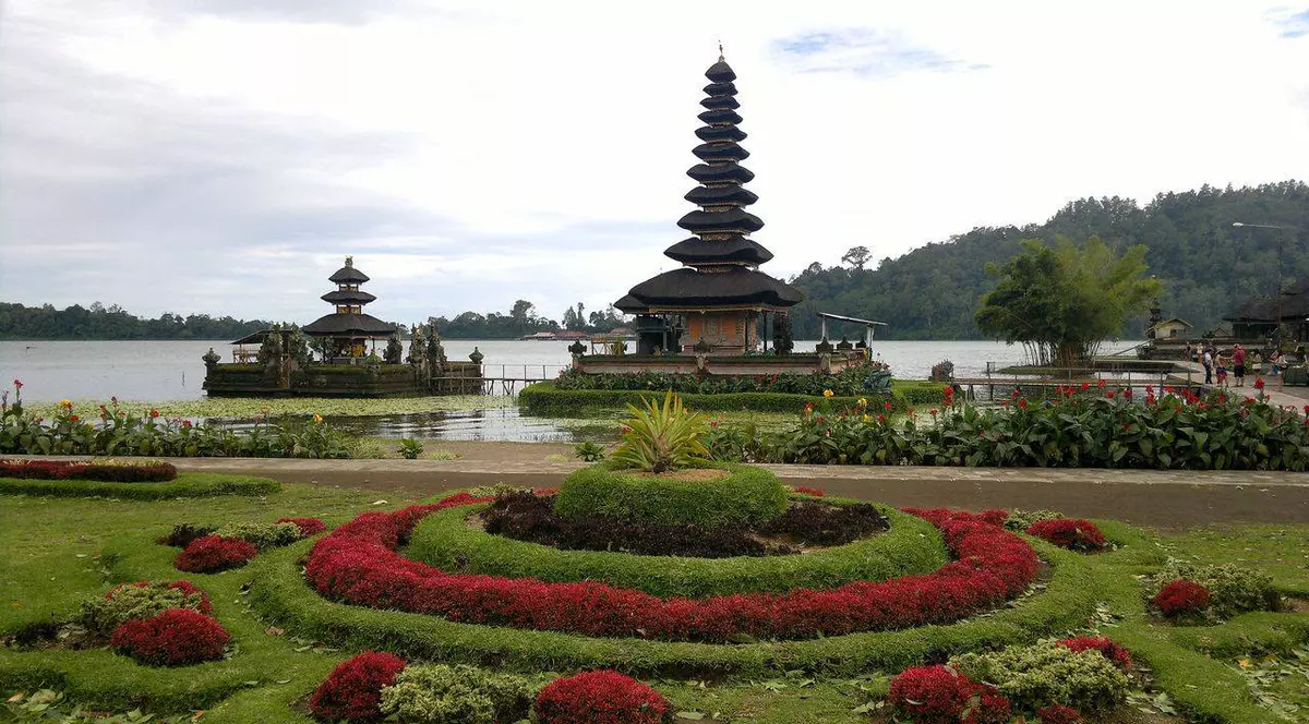 Atenționare de călătorie Indonezia. Ce spune MAE