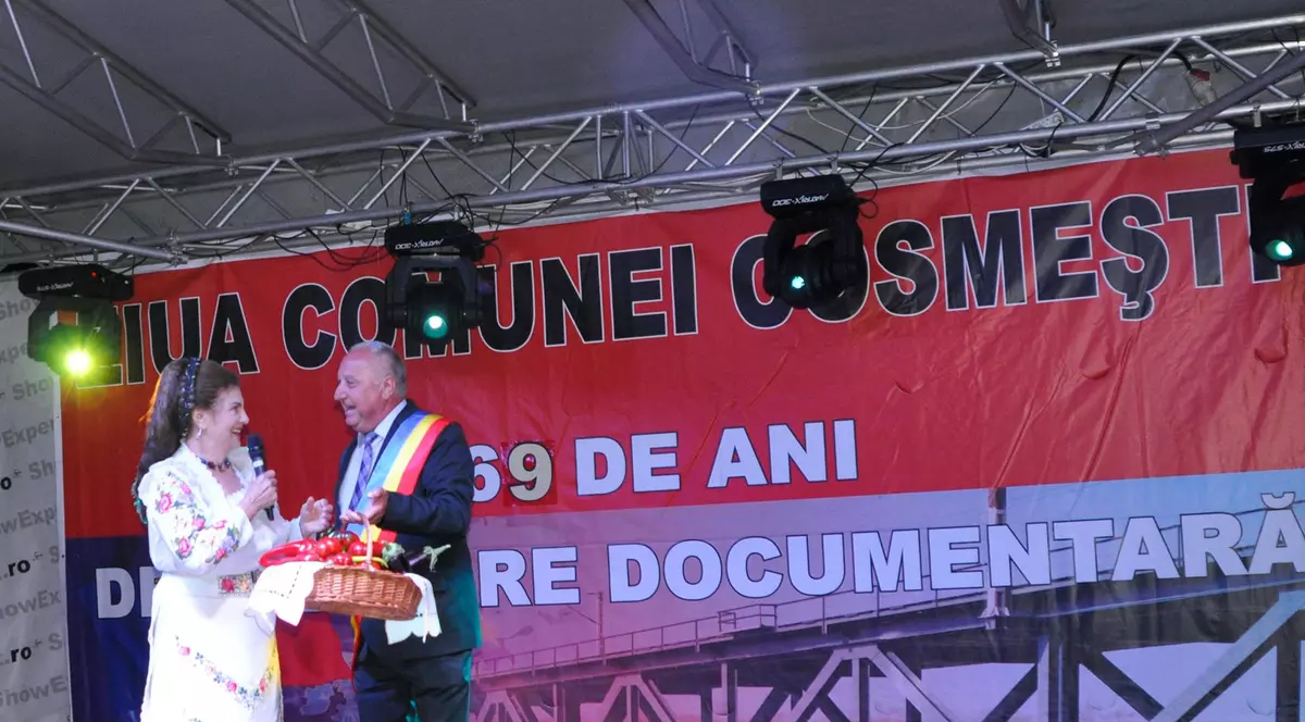 Rămâi mască! Află ce cadouri primește Irina Loghin la concerte!