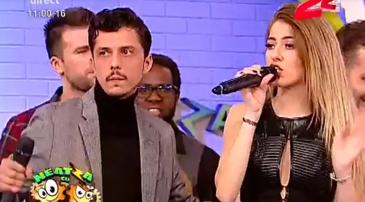 Lidia Buble a vrut să facă o glumă cu iubitul Răzvan la "Neatza", dar urmarea n-a fost deloc fericită. Artista a făcut cunoștință cu podeaua!
