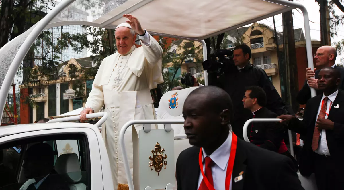 Nu se teme de teroriști, doar de tânțari! Papa Francisc, în vizită în Kenya, în ciuda problemelor de siguranță