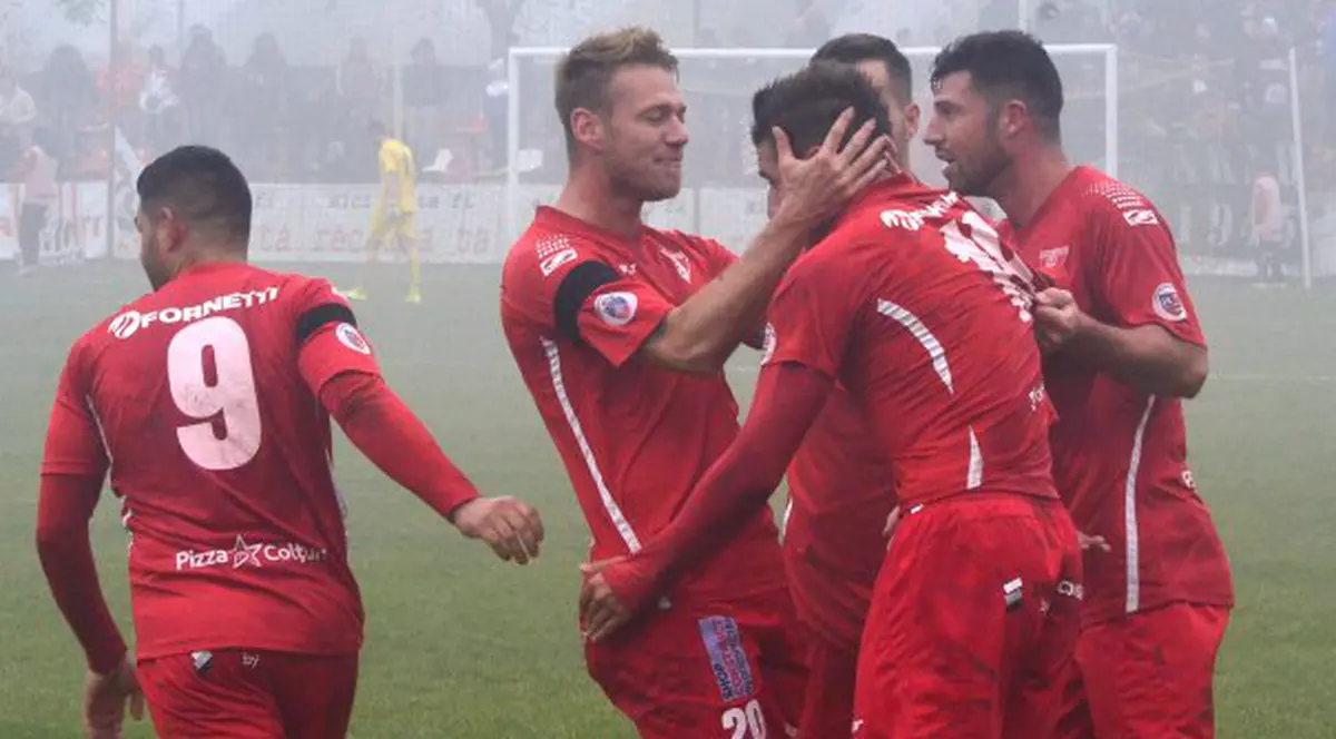 Liga 2. Sezonul regular, ultima etapă din tur. Rapidul a învins ACS Berceni din două penalty-uri. Liderul Seriei Vest, UTA, remiză norocoasă