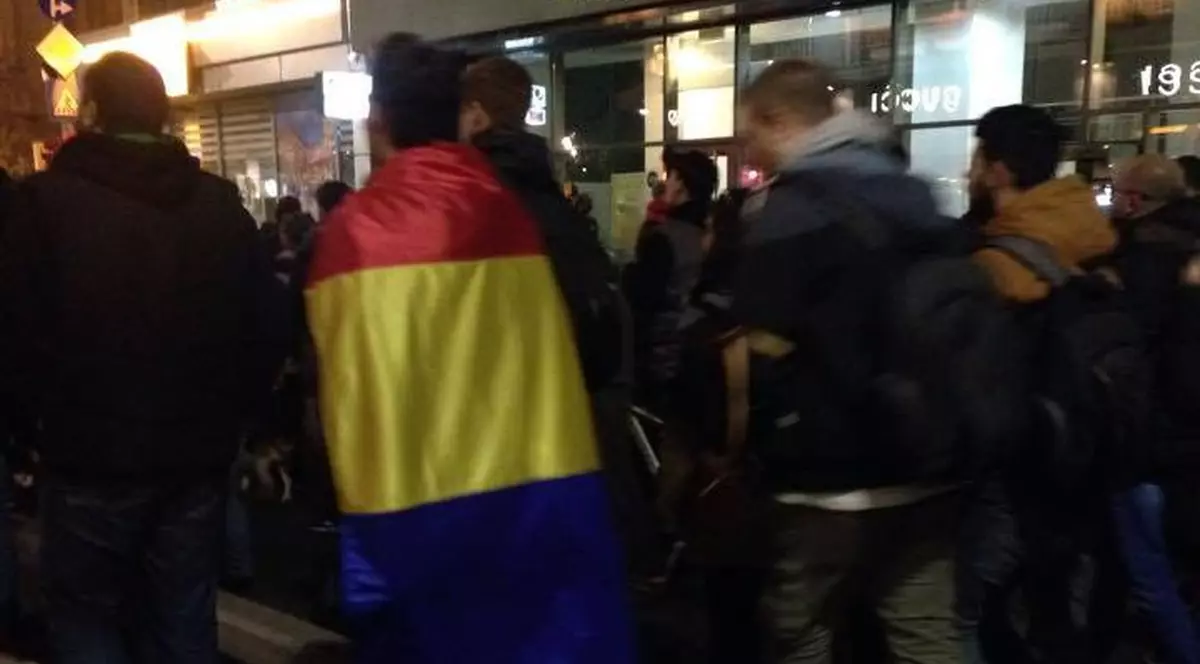 Protestul de la București, în presa internațională: ”Manifestaţie antiguvernamentală după o dramă națională”