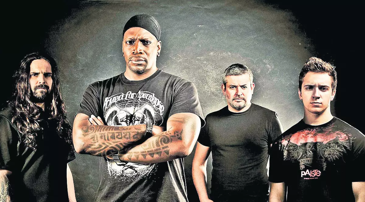 Sepultura și Accept au donat! Mobilizare spectaculoasă printre monștrii rock-ului mondial după tragedia de la Colectiv | EXCLUSIV