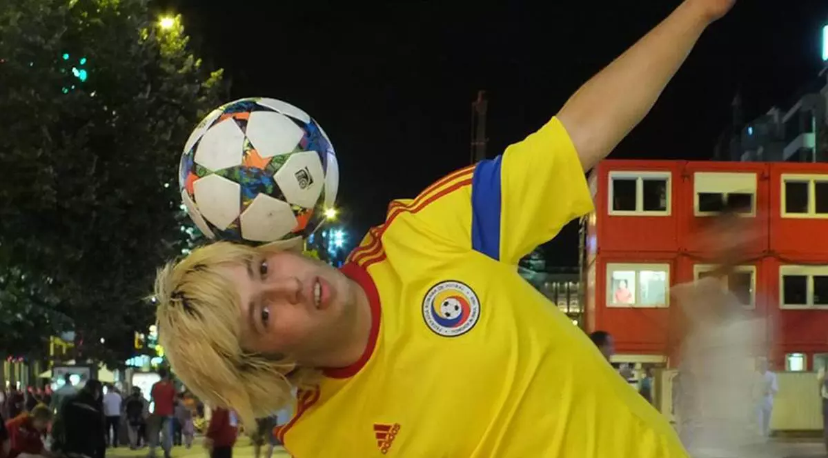 Bate mingea în Praga pentru 10.000 de euro! Un tânăr din Botoșani, fost concurent la «Românii au talent», a dat lovitura în Cehia