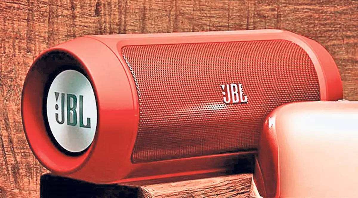 Moşul şi tehnologia! Cele mai tari cadouri high-tech de Crăciun