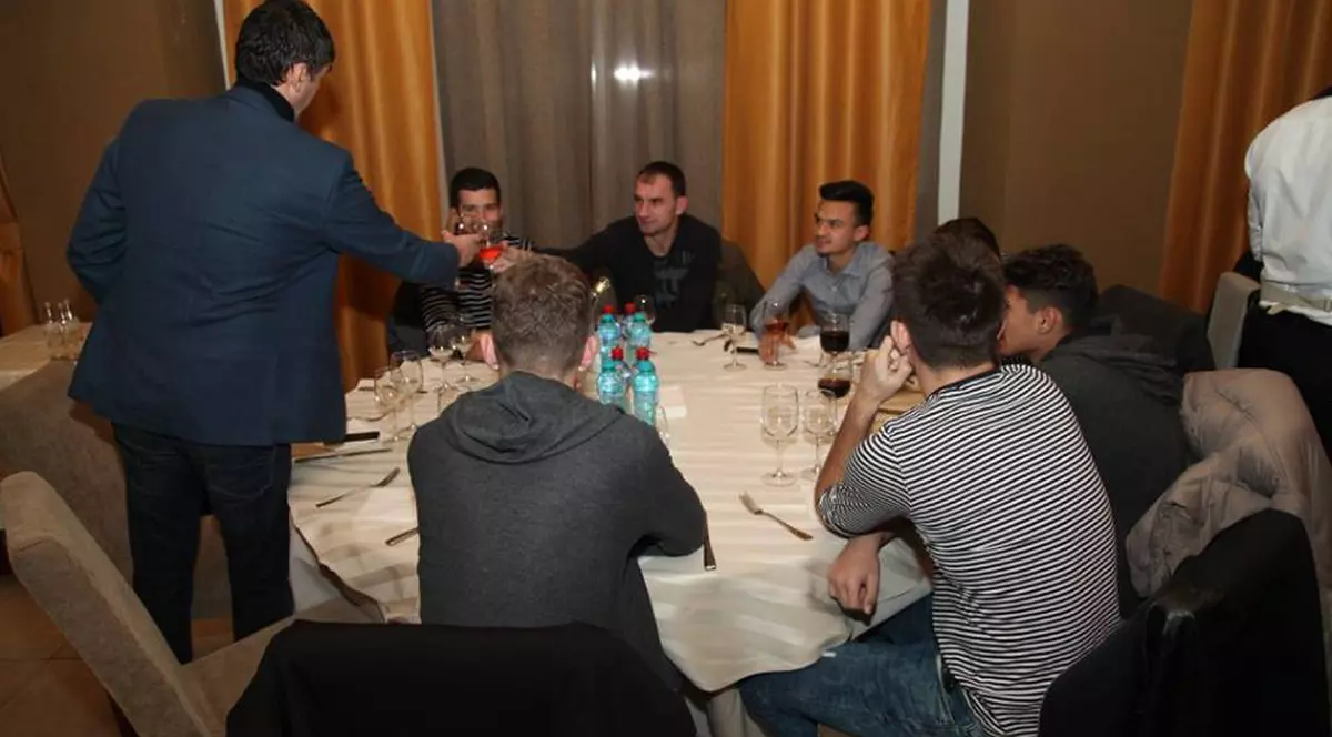 Viitorul a făcut banchetul de final de an înaintea meciului cu Voluntari / GALERIE FOTO&VIDEO