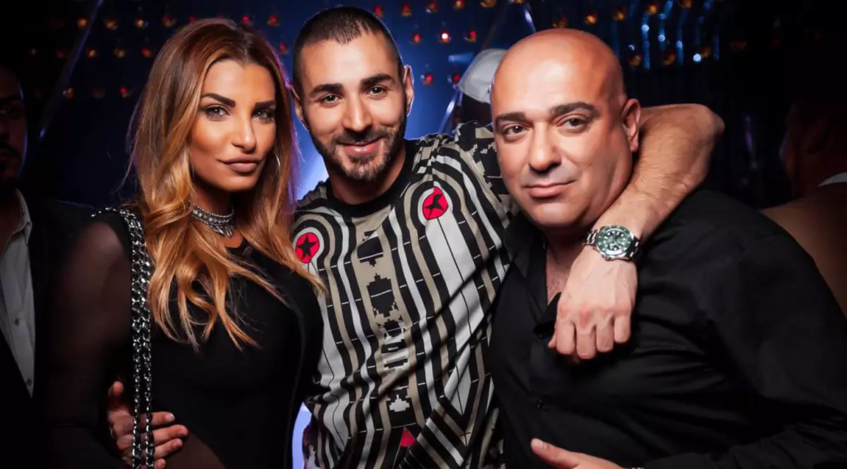 Karim Benzema și-a sărbătorit ziua de naștere la Dubai. Superfemei au încins atmosfera petrecerii / GALERIE FOTO