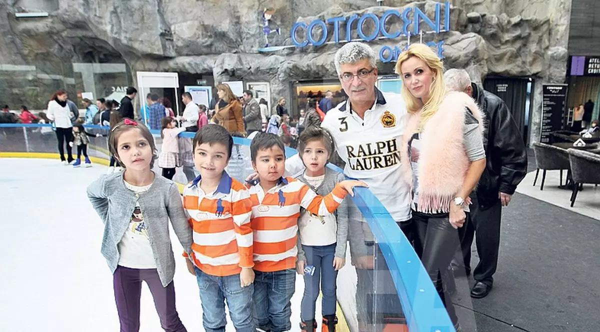 Probă de foc pentru Mihaela! Prigoană îşi duce iubita în SUA, în calitate de mamă pentru băieţii lui | EXCLUSIV