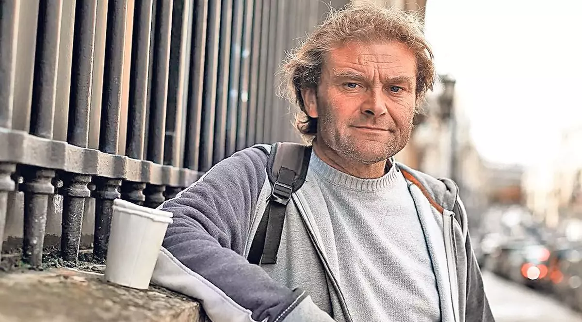 O carte l-a transformat pe un homeless în vedetă