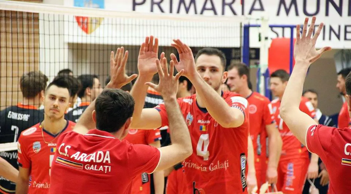 Zalău și Arcada Galați sunt foarte aproape de finala Cupei României la volei