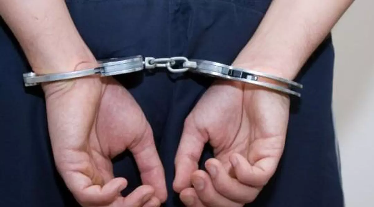 Comisar-şef din Direcţia Rutieră şi şeful Biroului Rutier, reţinuţi de procurorii DNA