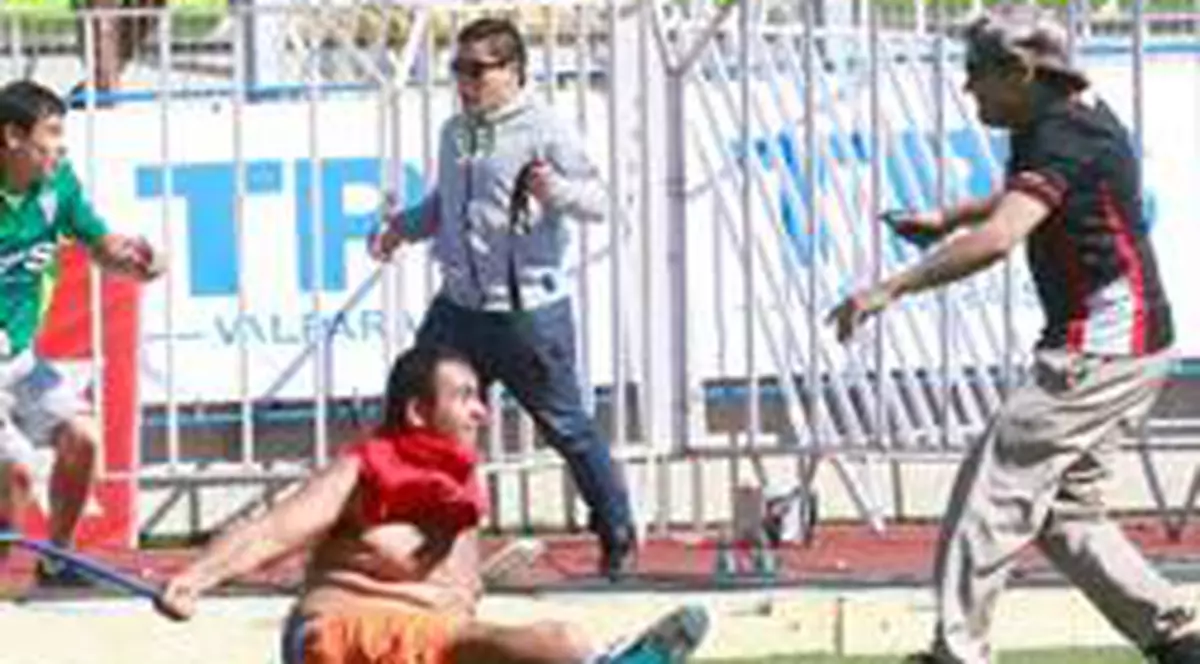 A curs sânge în Chile! O partidă a fost suspendată din pricina haosului! VIDEO