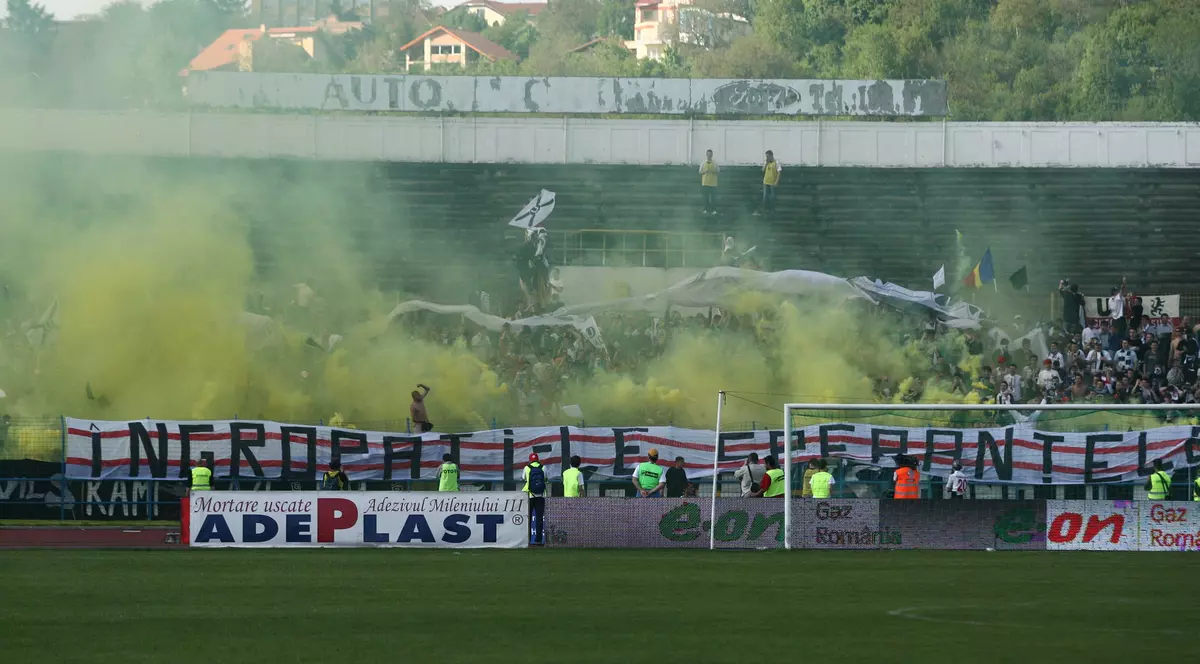 A murit încă un greu al fotbalului românesc! Mihai Adam, fost golgheter de rasă atât la ”U”, cât și la CFR Cluj, s-a stins din viață la vârsta de 75 de ani!