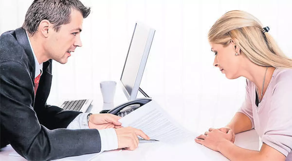 «Darea în plată», ca-n Caragiale! BNR cere revizuirea legii «dai casa şi scapi de datorii»