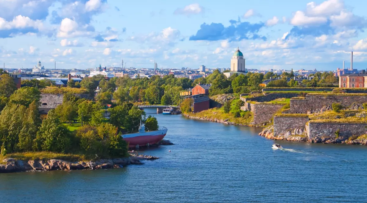 O ţară din Europa vrea să ofere cetăţenilor ei 800 de euro lunar. Ce condiţii pune în schimb