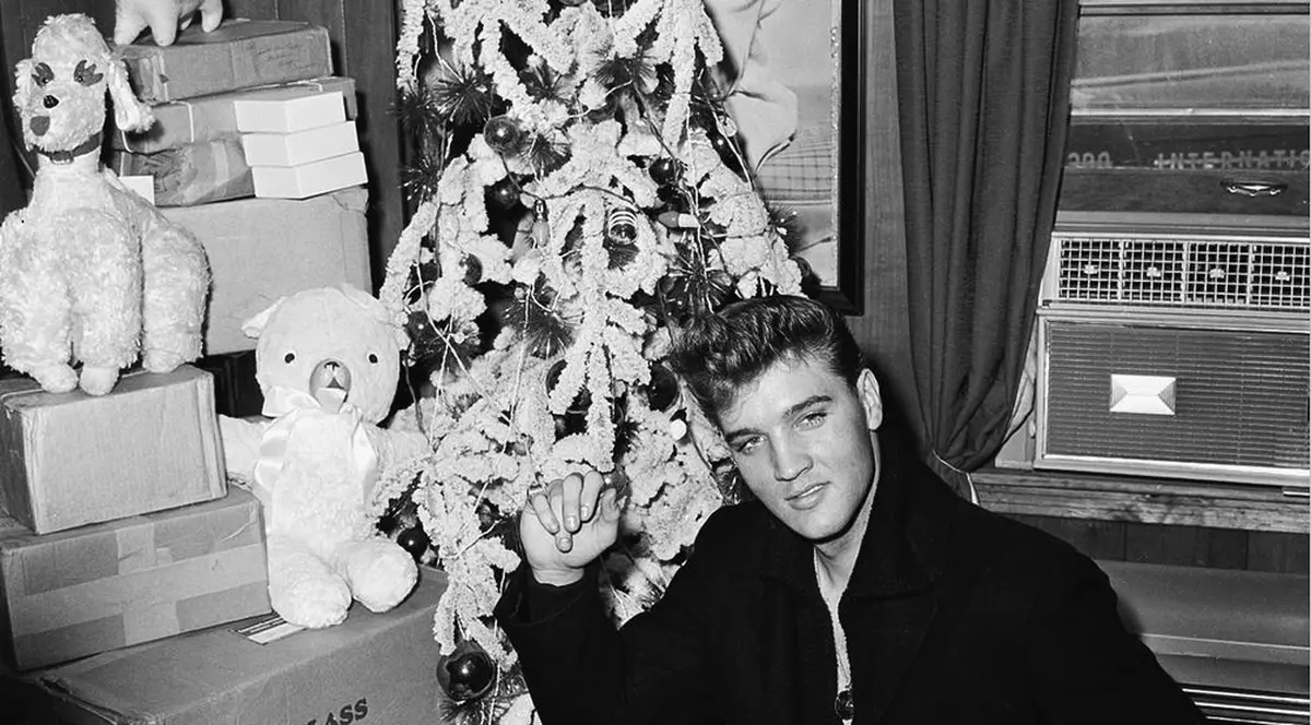 CELE MAI ASCULTATE și mai CUNOSCUTE CÂNTECE DE CRĂCIUN! Dă-le play și bucură-te de sărbători! | VIDEO