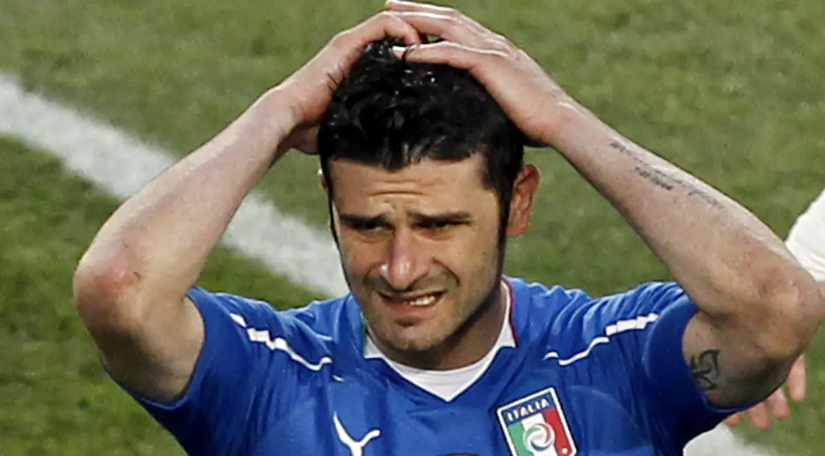 SCANDALOS. Un fost campion mondial, cu 40 de selecții la națională, ^pus sub acuzare pentru legături cu mafia!