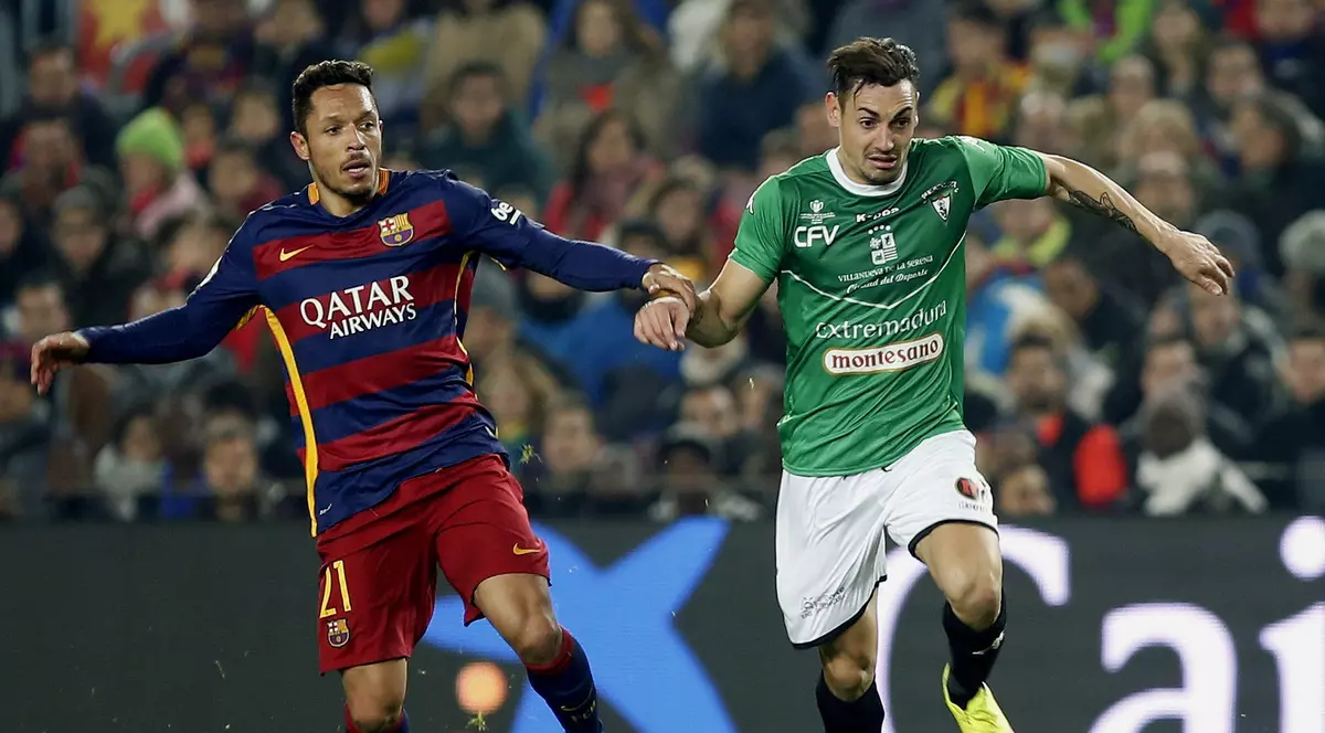 După golul de pe ”Camp Nou”, fotbaliștii lui Villanovense au luat câte o pulpă de porc