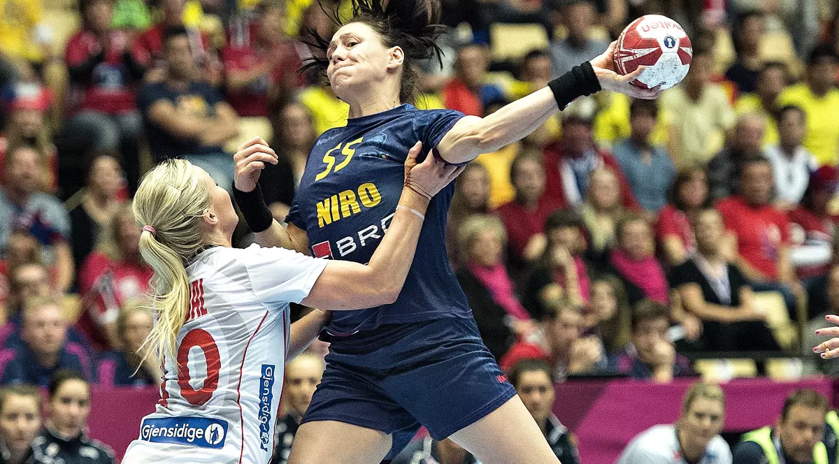 Dacă bat miercuri (ora 19.00) în Lituania, fetele de la handbal sunt ca și calificate la Euro 2016. Ce spune selecționerul Ryde