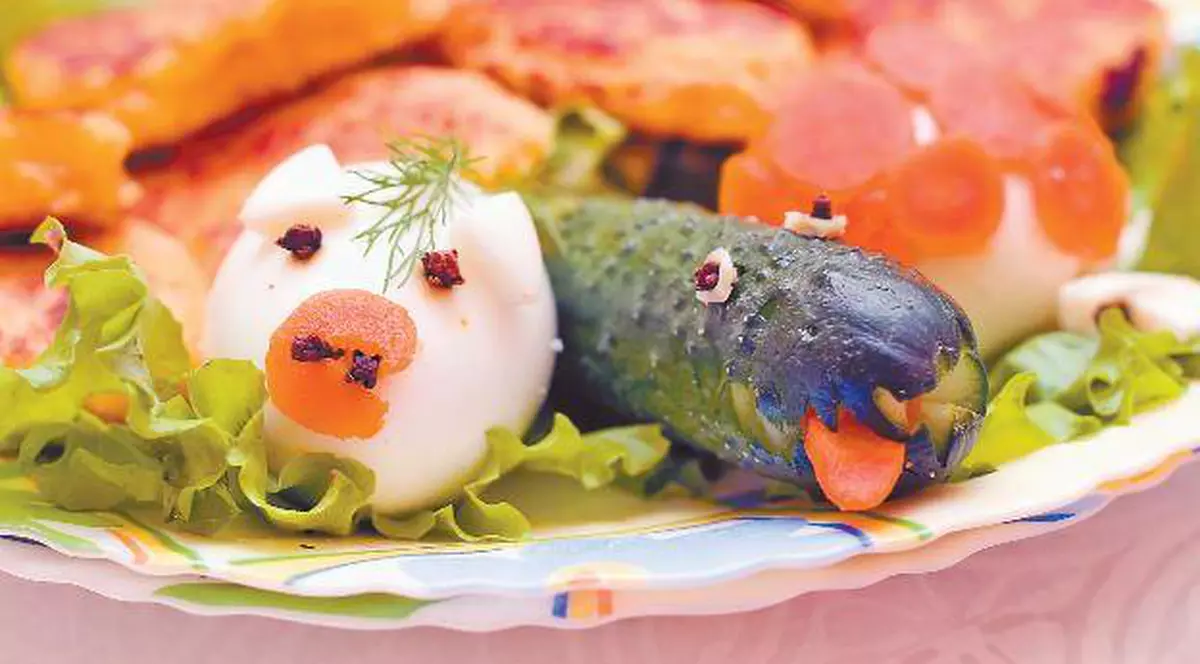 Atenție la ce puneți în farfurie! Aproape jumătate de milion de oameni mor anual din cauza mâncărurilor contaminate 