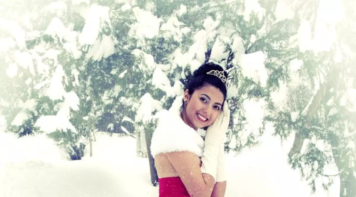 Cântăreața din România care a înregistrat în studiourile lui Eminem a scos o nouă melodie | VIDEO