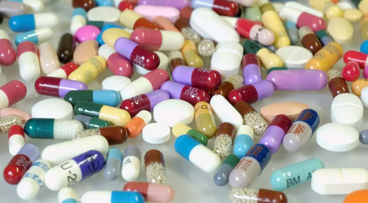 Legea care interzice publicitatea pentru medicamente la radio și televiziune a fost adoptată de Senat