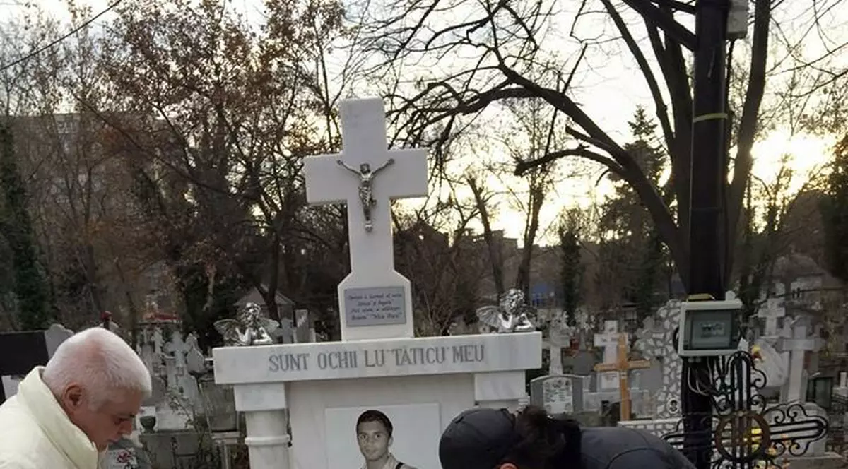 Jale mare și durere în familia lui Pepe! Artistul a ajuns la cimitir