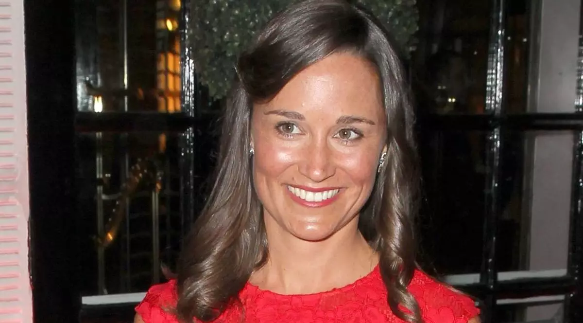 Prințul Harry și Pippa Middleton s-au iubit TREI LUNI? Cine i-ar fi prins când făceau dragoste?