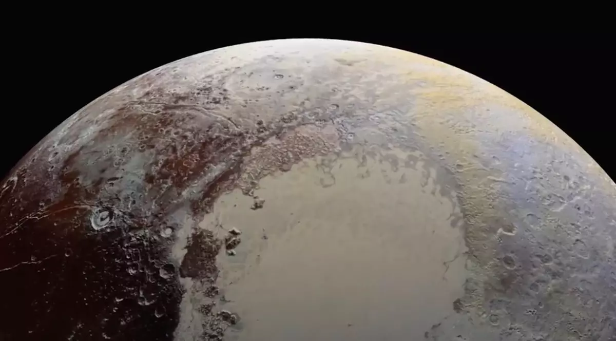 PRIMELE IMAGINI clare de pe Pluto. Ce se vede pe suprafața planetei | VIDEO