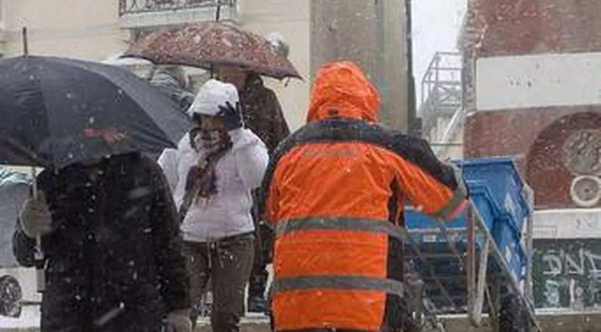 PROGNOZA METEO pentru WEEKEND | Vreme închisă cu ceață și burniță