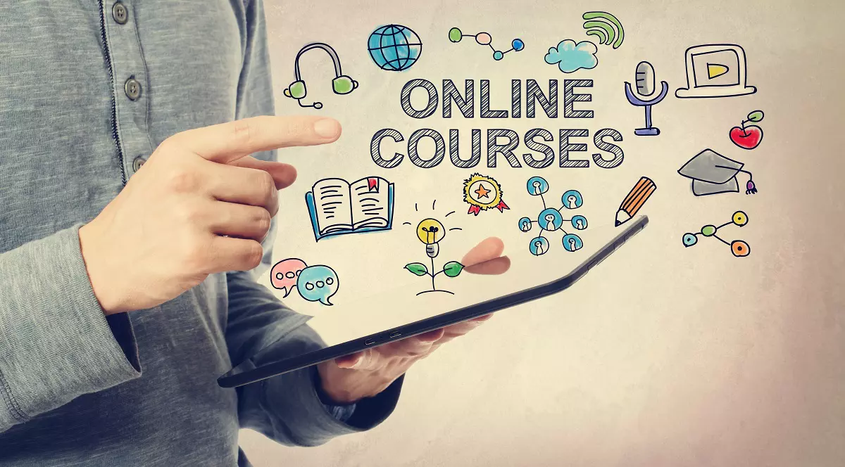 (P) „Competențe pentru competitivitate”, un proiect tehnologic care vine în sprijinul pieţei muncii din România, realizat de Microsoft, împreună cu eJobs