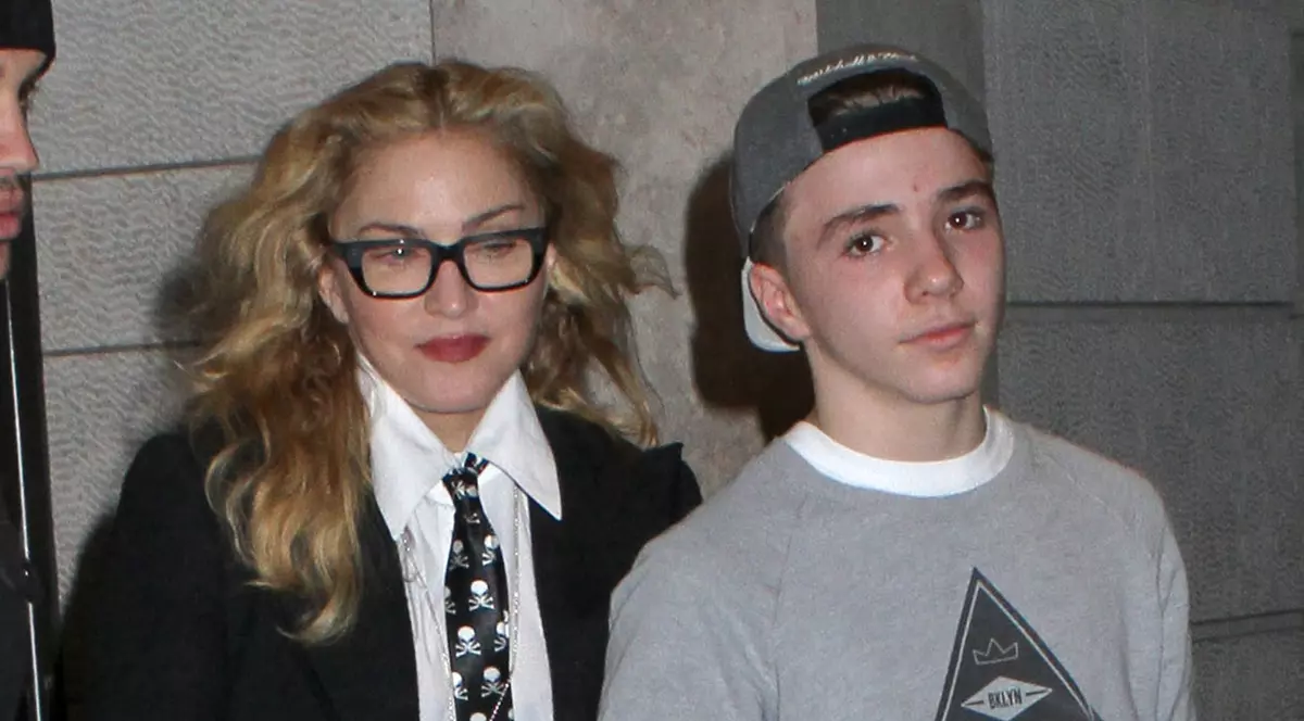 Fiul Madonnei: “Mama m-a tratat ca pe un trofeu, nu ca pe un fiu”