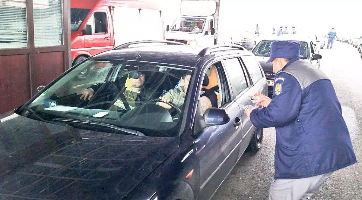 Aplicație online a Poliției de Frontieră! Poți afla de pe internet cât de aglomerate sunt vămile!