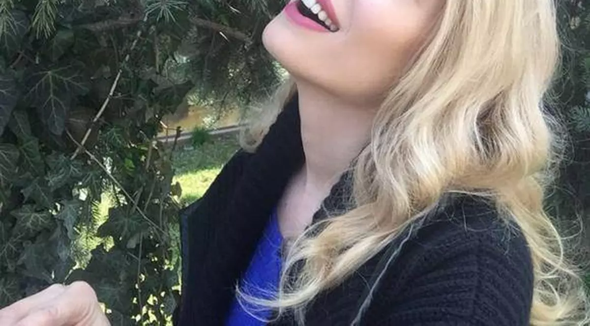 BOMBĂ în showbiz-ul românesc! Valentina Pelinel e GRAVIDĂ!