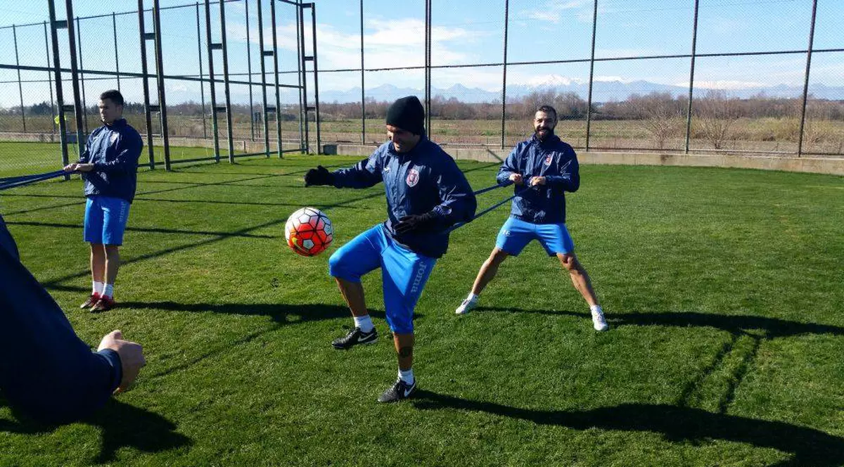 ”Grăsuțul” Mutu a debutat la ASA, în amicalul cu Pogon Szczecin. ”E la regim”/ FOTO&VIDEO