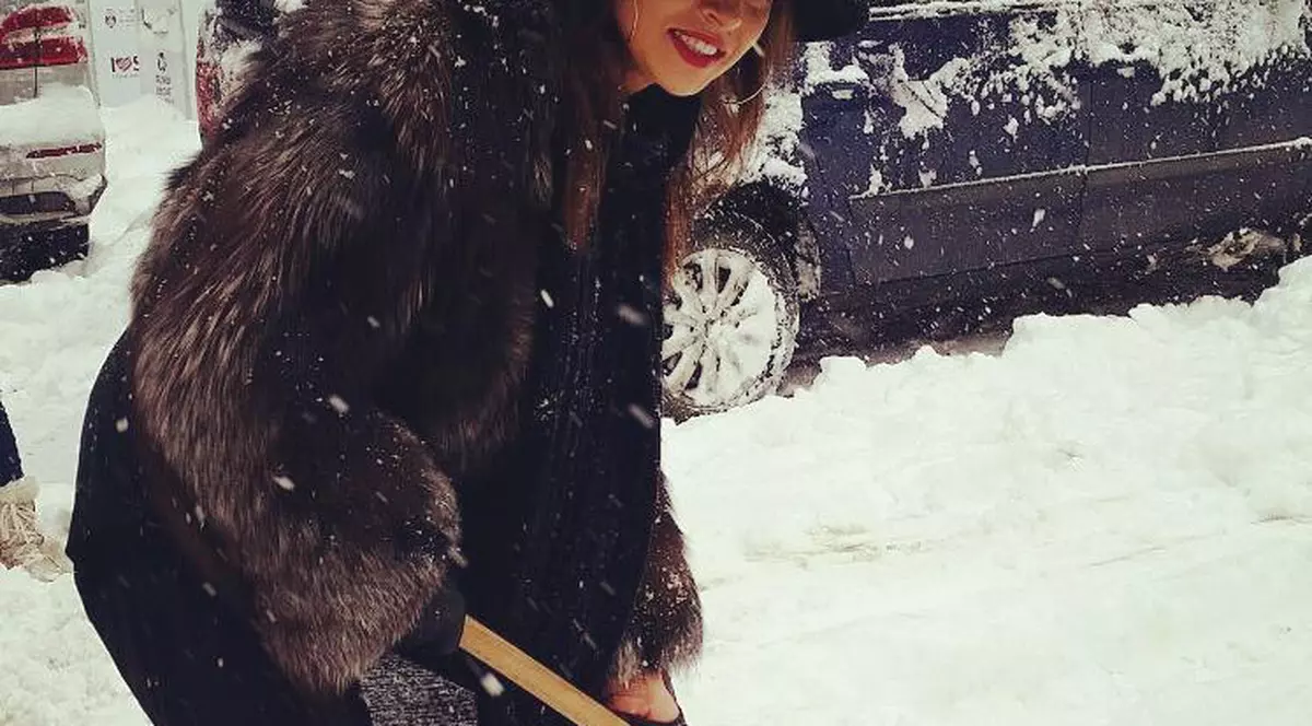 Adina Halas a iesit pe tocuri la deszăpezire