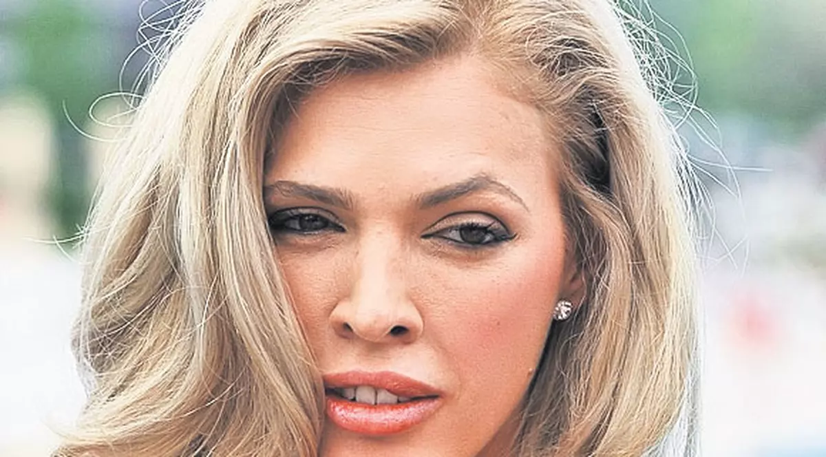 Alina Borcea a refuzat banii de frica soțului