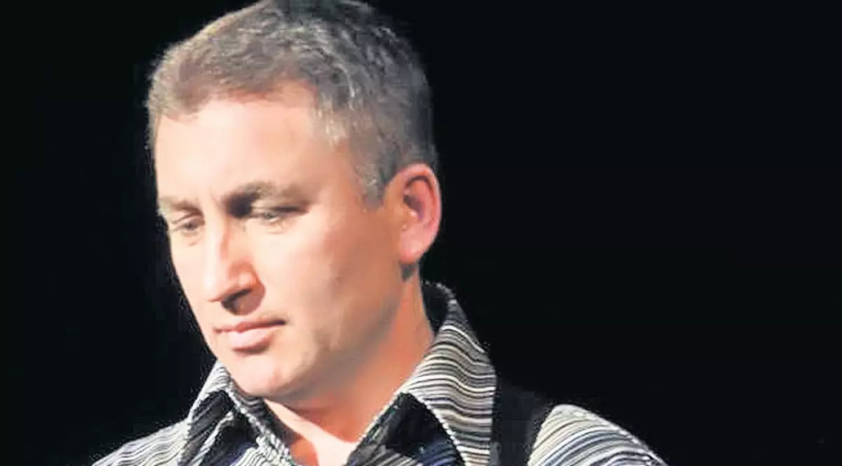 Și-a lansat album în… rate | Cunoscutul folkist, Walter Ghicolescu, a făcut credit de amorul artei | EXCLUSIV