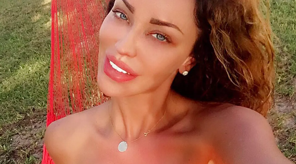 FUNDUL Biancăi Drăgușanu face ravagii în Cancun. Cum a fost pozată pe plajă | FOTO
