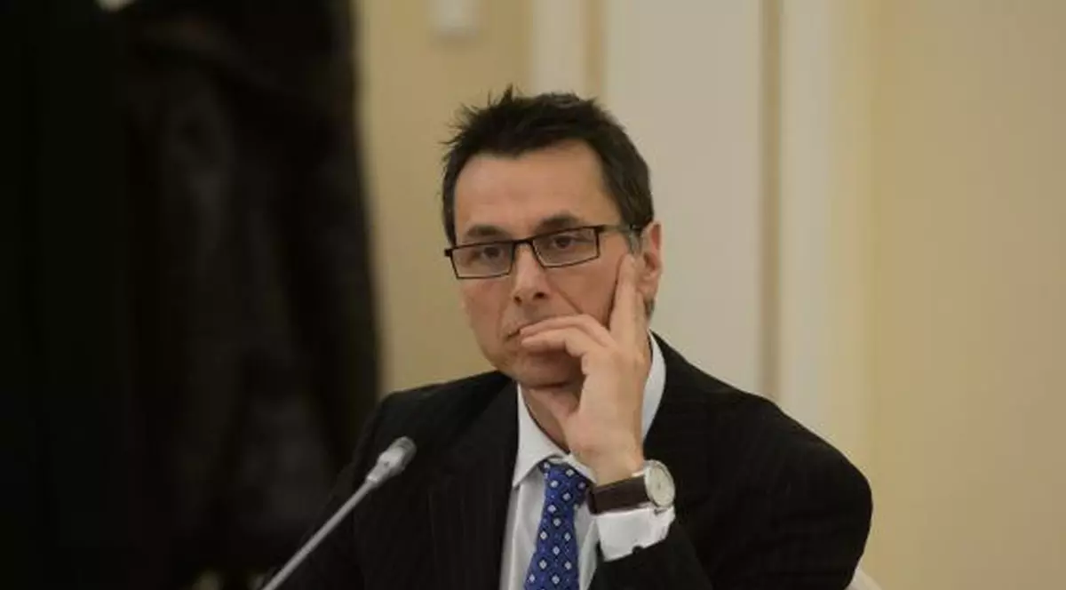 Actorul Bogdan Stanoevici, demis din postul de secretar de stat al Ministerului Culturii: ”Am aflat de la şofer. Mi s-a părut jenant”