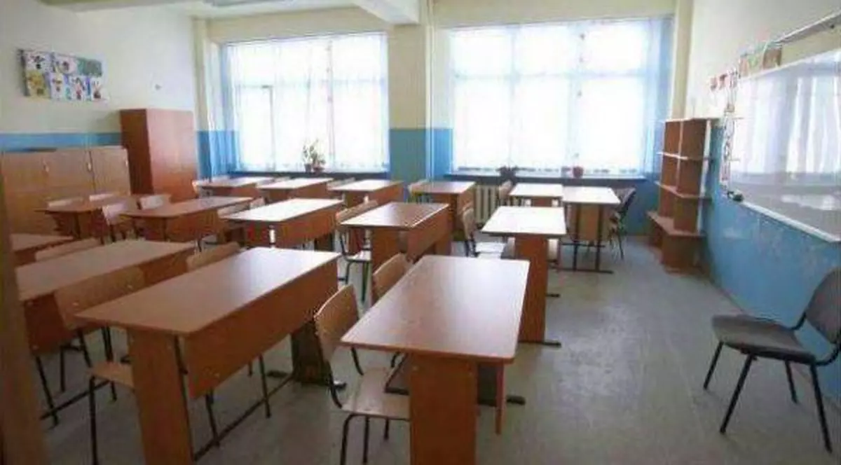 Unde s-au reluat, miercuri, cursurile întrerupte din cauza drumurilor înzăpezite