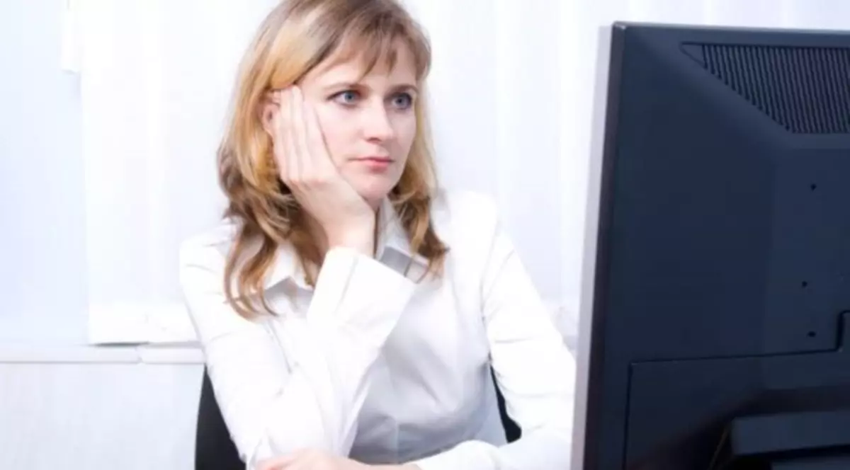 VESTE-ȘOC! Angajatorii pot supraveghea mesajele de pe internet ale salariaților