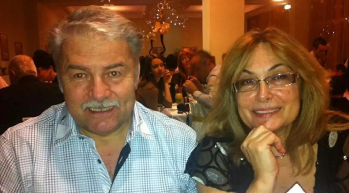 Părăsit de soţie înainte de Crăciun! Regele înghețatei se topește de durere