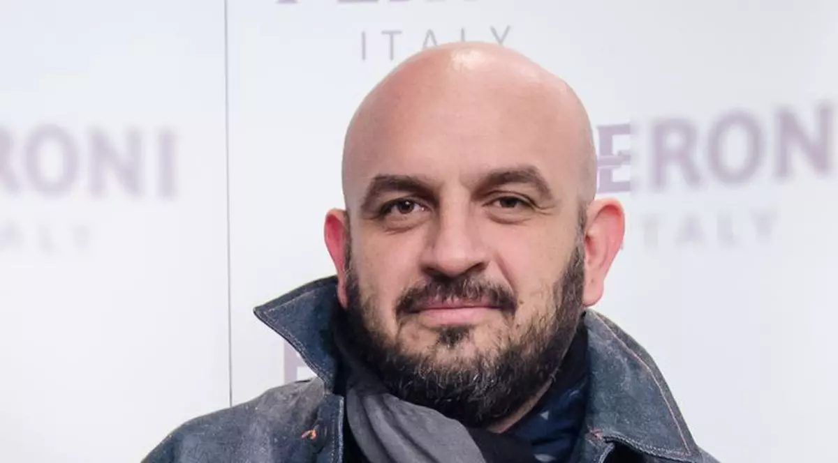 Alin Gălăţescu nu-l iartă pe Mihai Trăistariu: "Pare un gay nereuşit!"