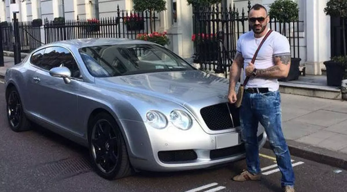 Un culturist român, drogat, a omorât cu Bentley-ul un tânăr, în Marea Britanie